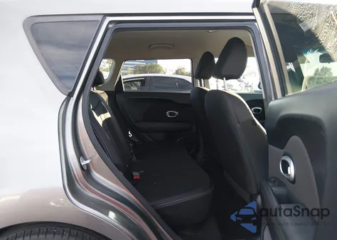 2016 Kia Soul z USA, uszkodzony, nr VIN KNDJN2A29G7264708
